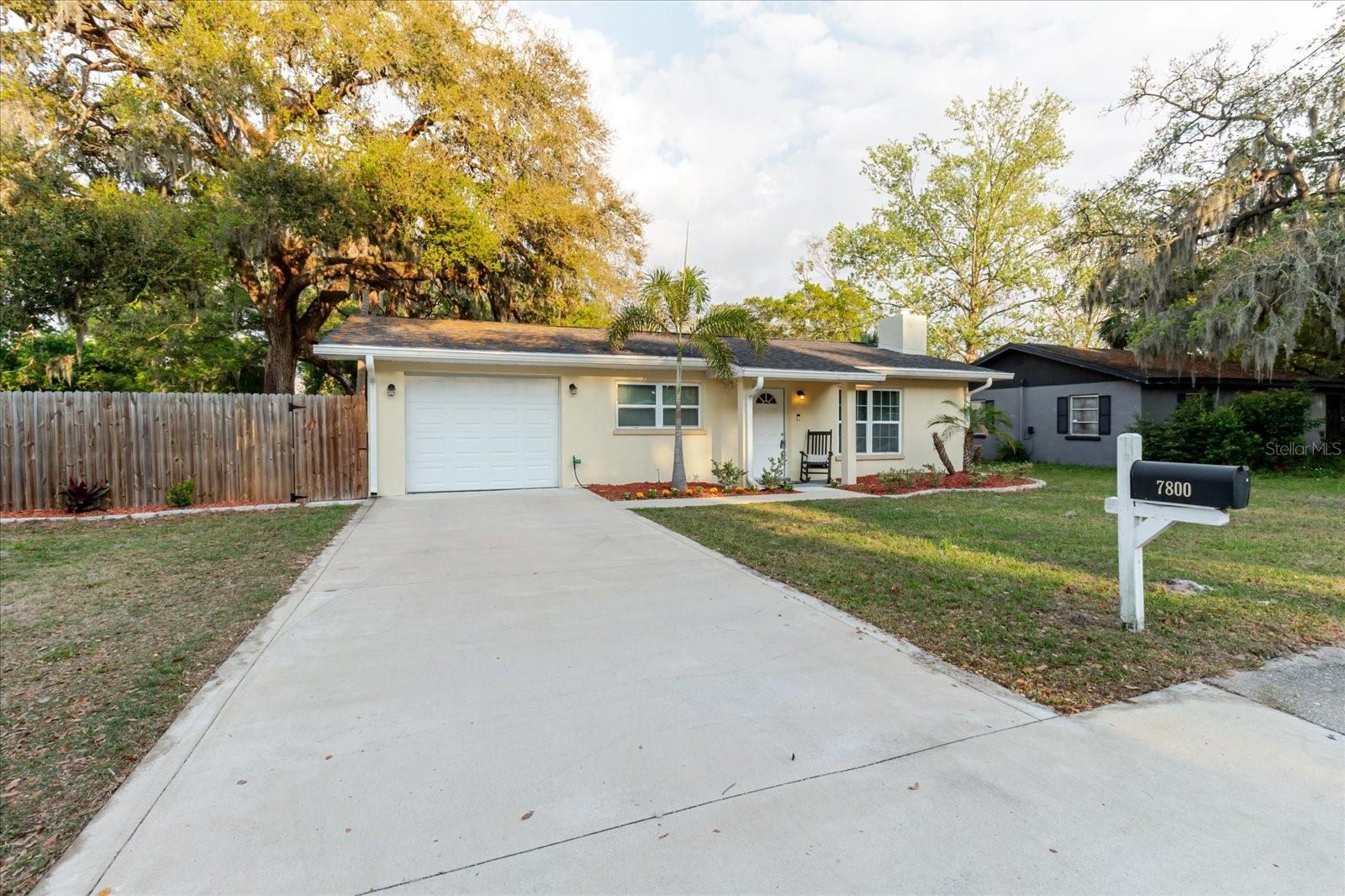 QUEENER SUB - Residential