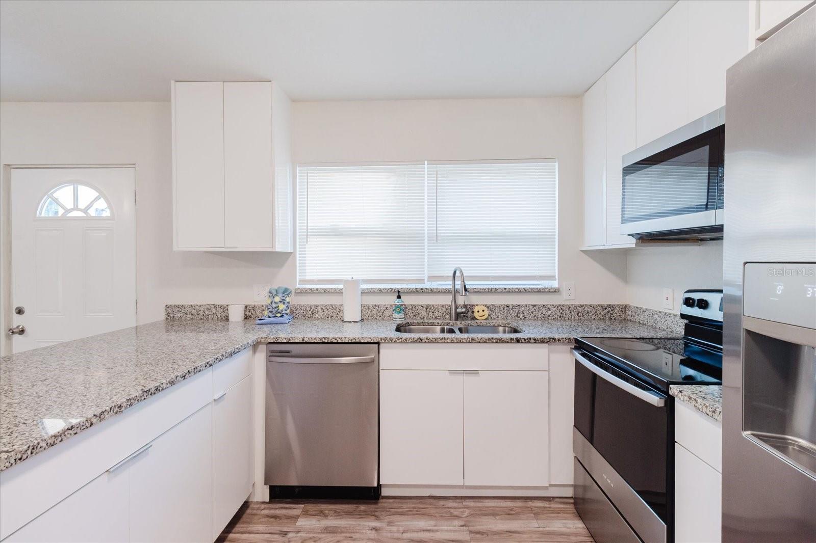 QUEENER SUB - Residential