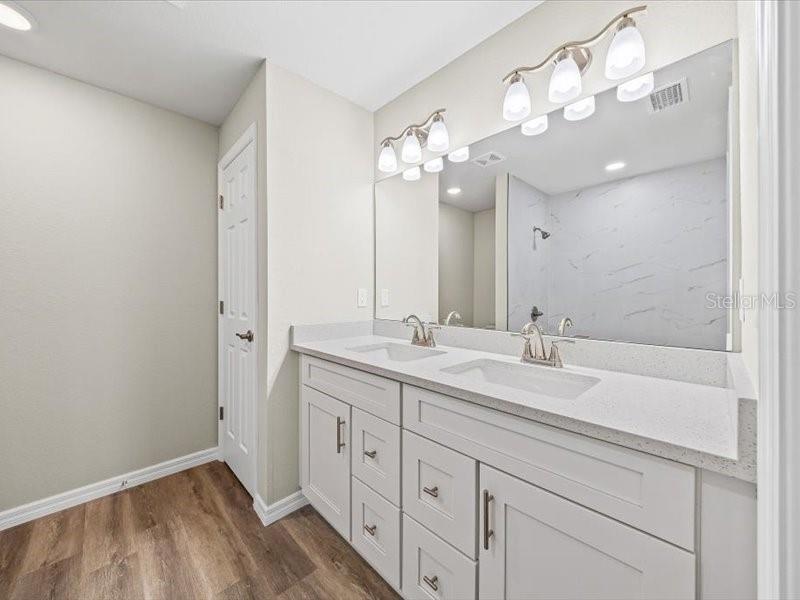 SILVER SPGS SHORES UN 17 - Residential