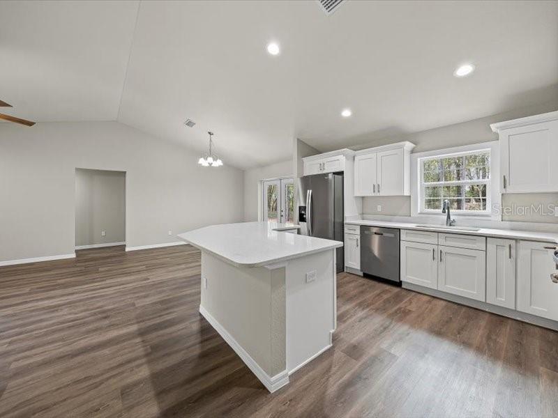 SILVER SPGS SHORES UN 17 - Residential