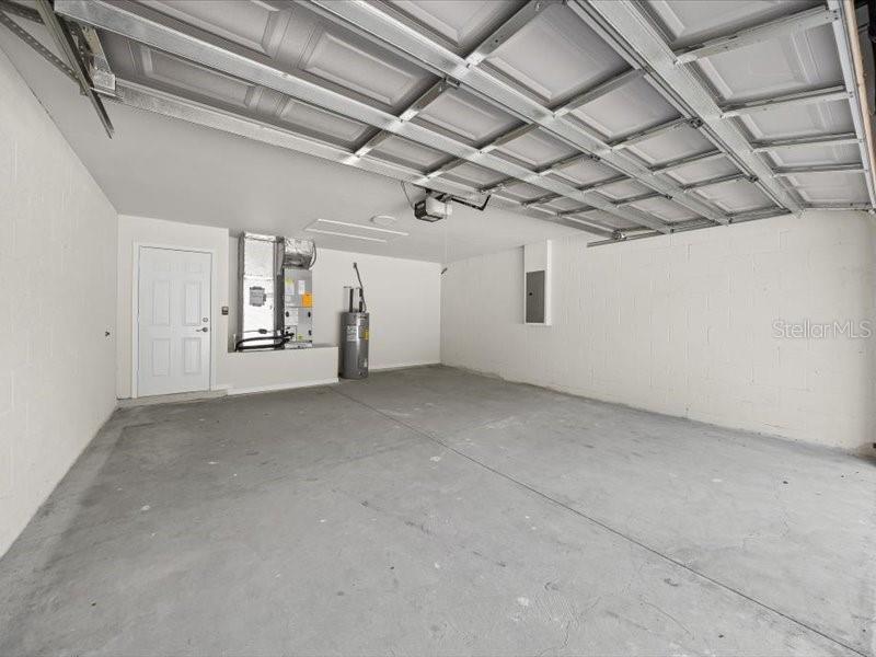 SILVER SPGS SHORES UN 17 - Residential