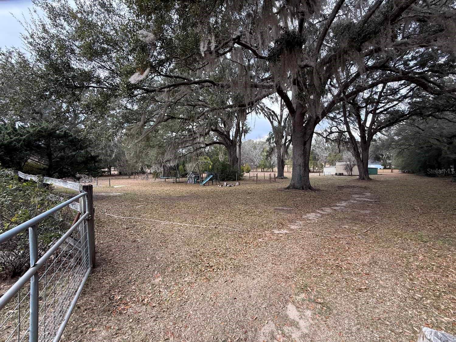 ALACHUA HIGHLANDS - Residential