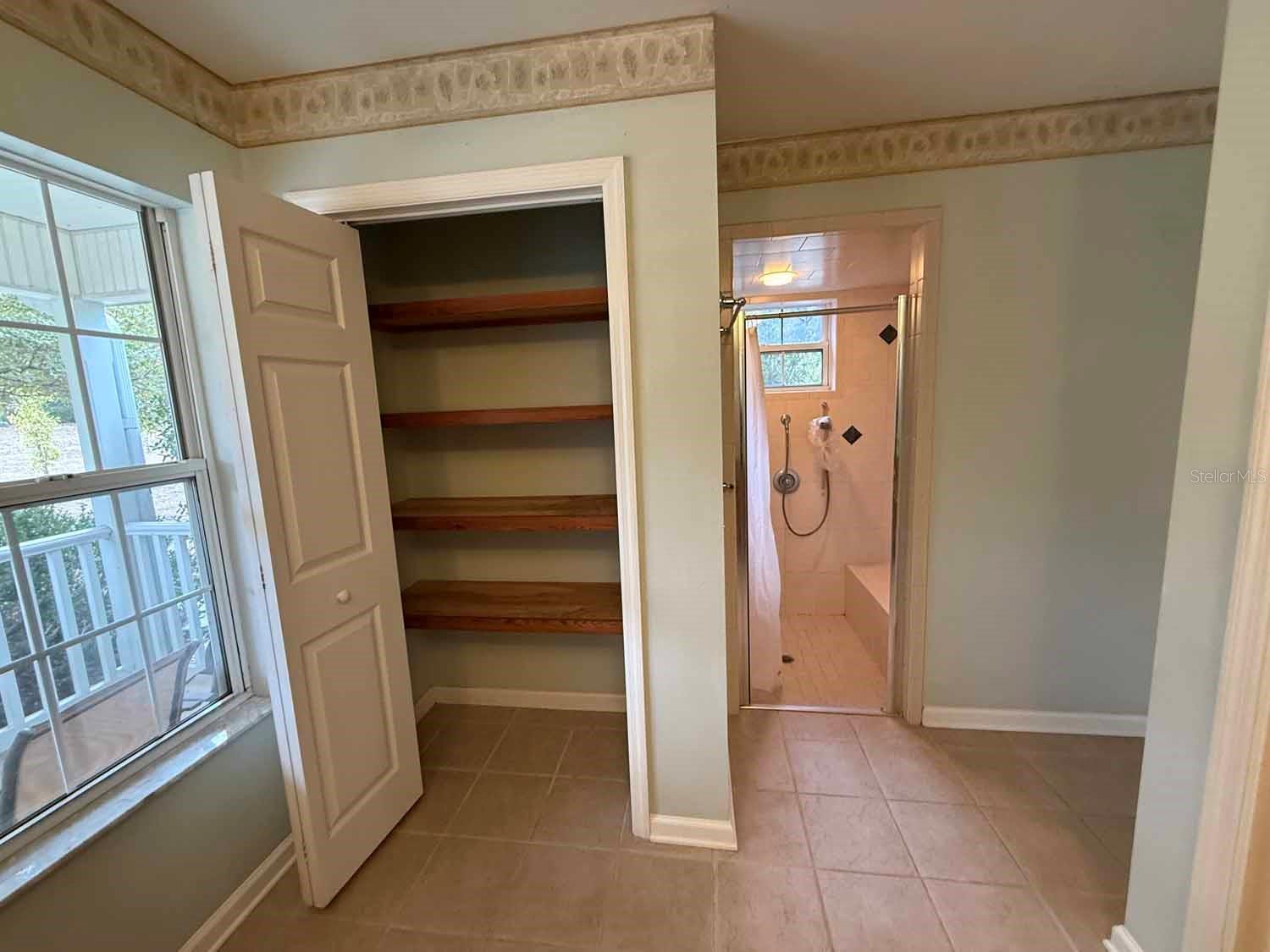 ALACHUA HIGHLANDS - Residential