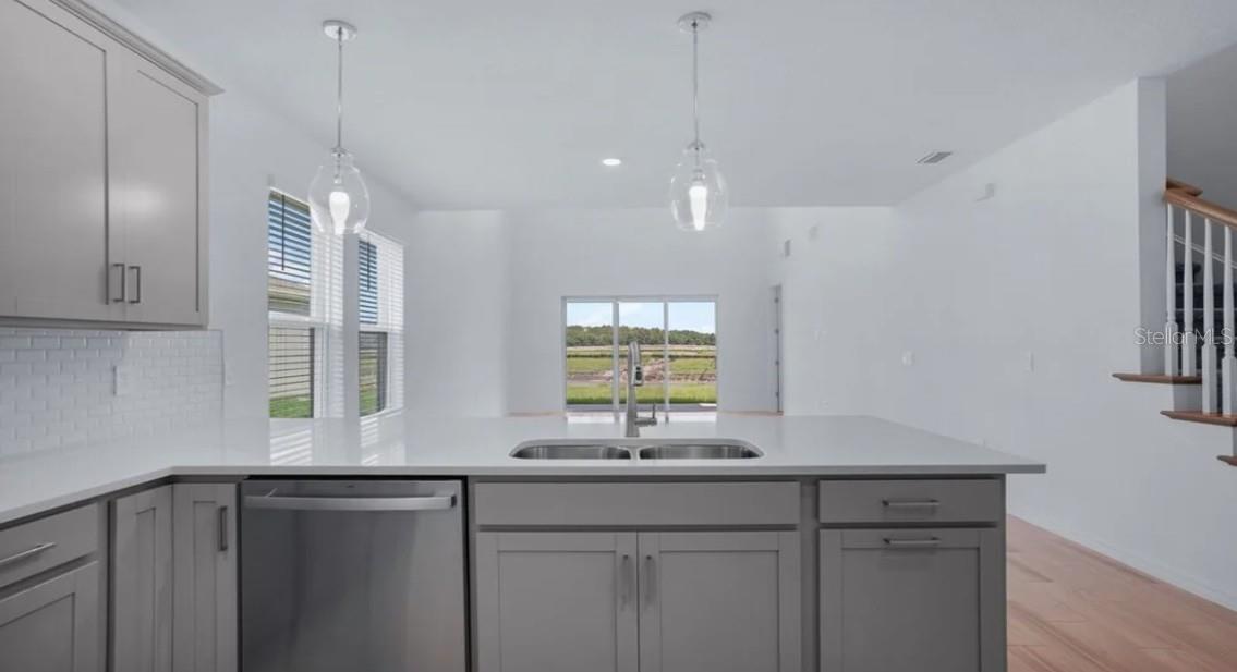 INDIGO CREEK - Residential