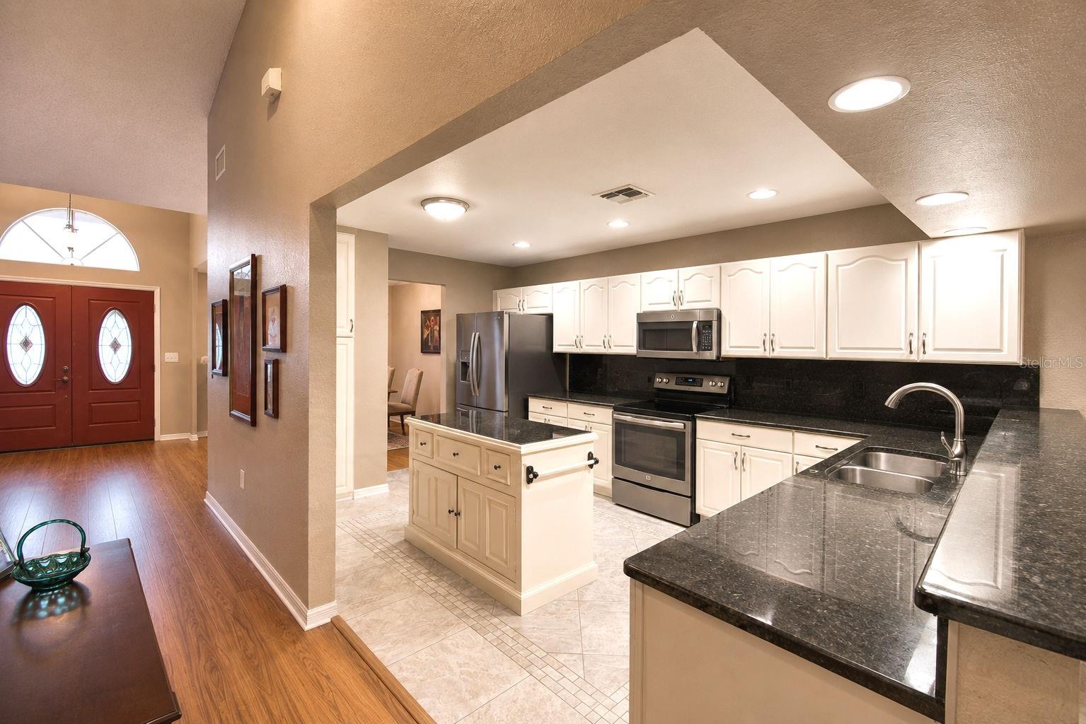HIGHLAND SQUARE PH 2 - Residential