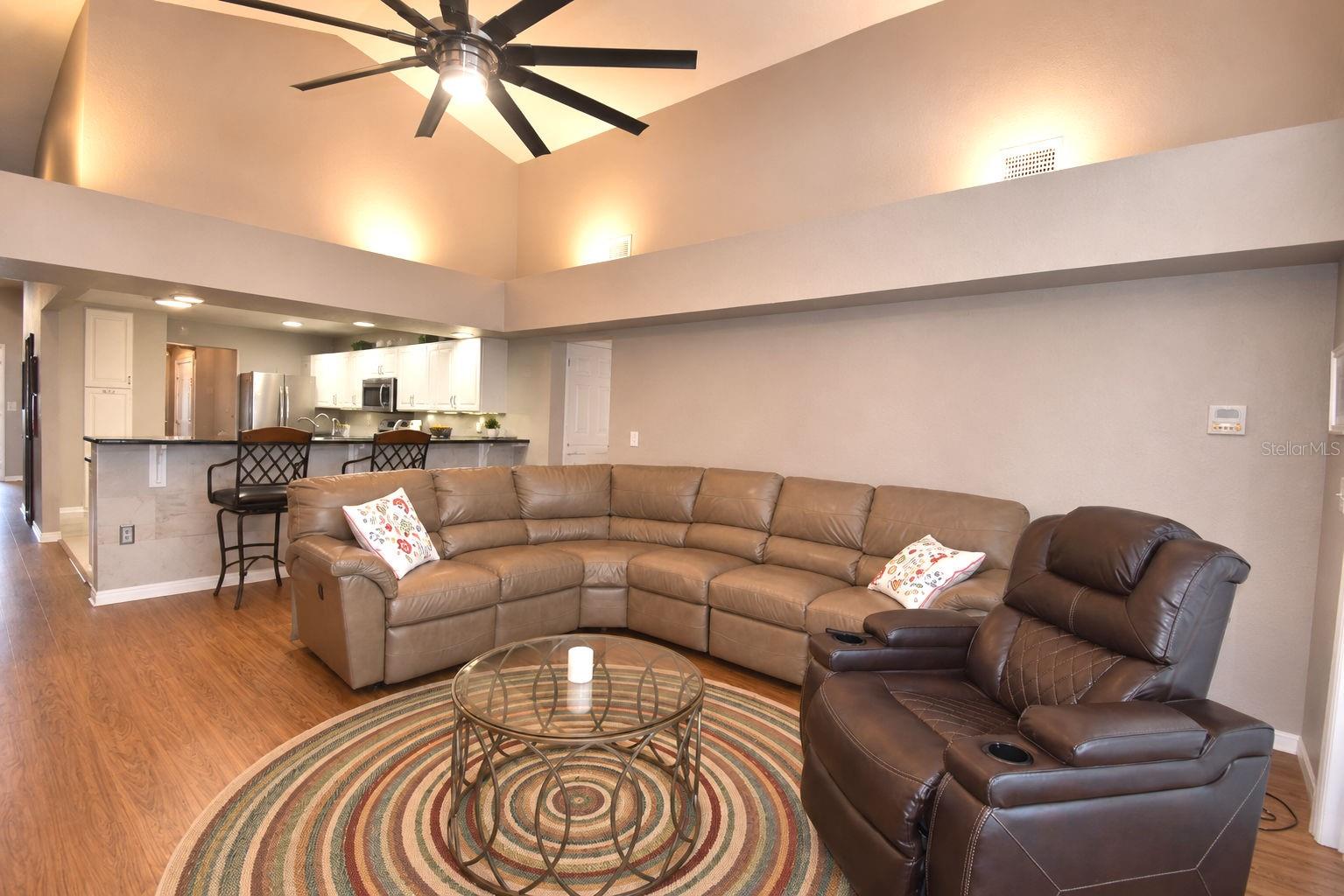 HIGHLAND SQUARE PH 2 - Residential