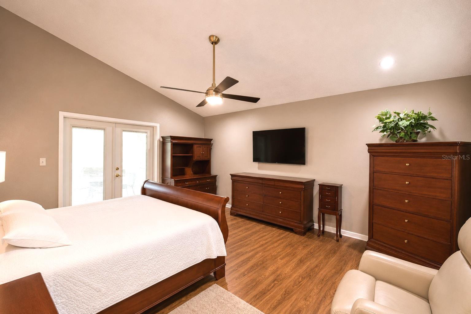 HIGHLAND SQUARE PH 2 - Residential