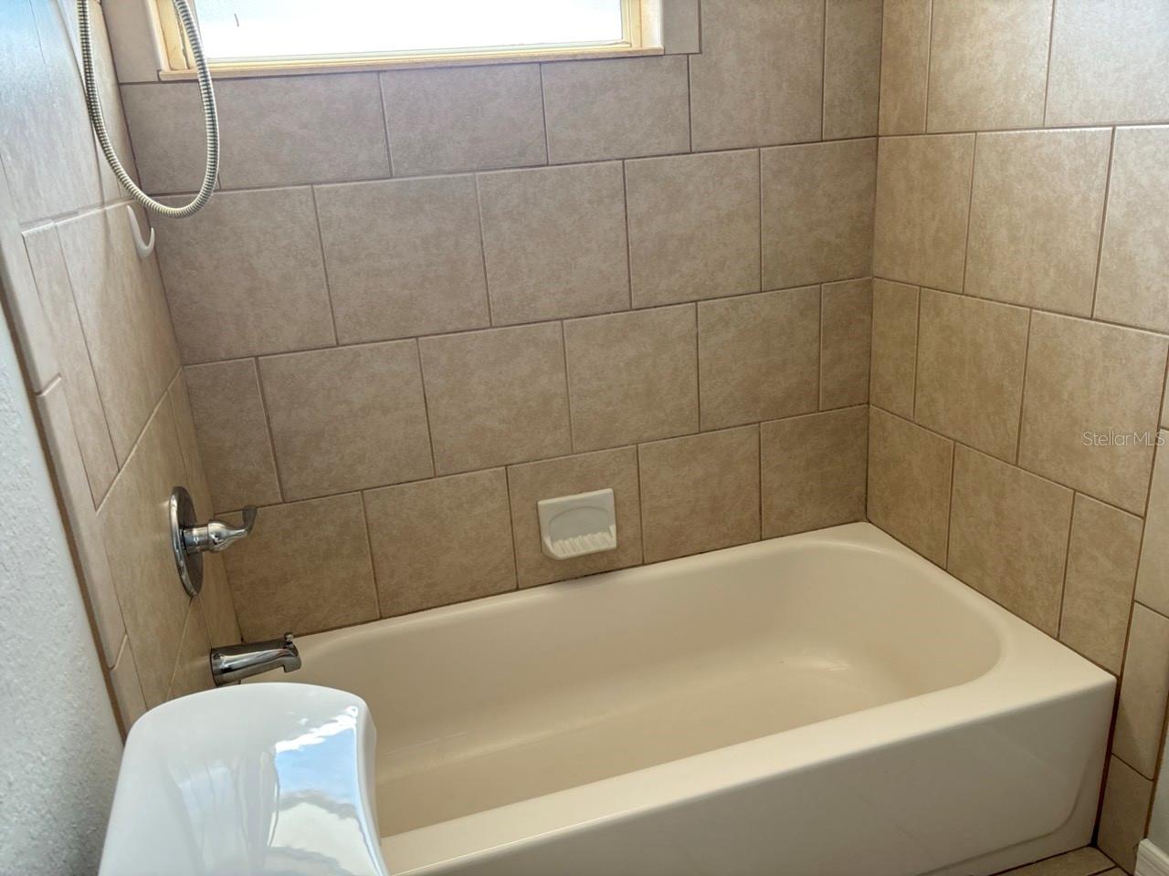 GANDY GARDENS 2 - Residential