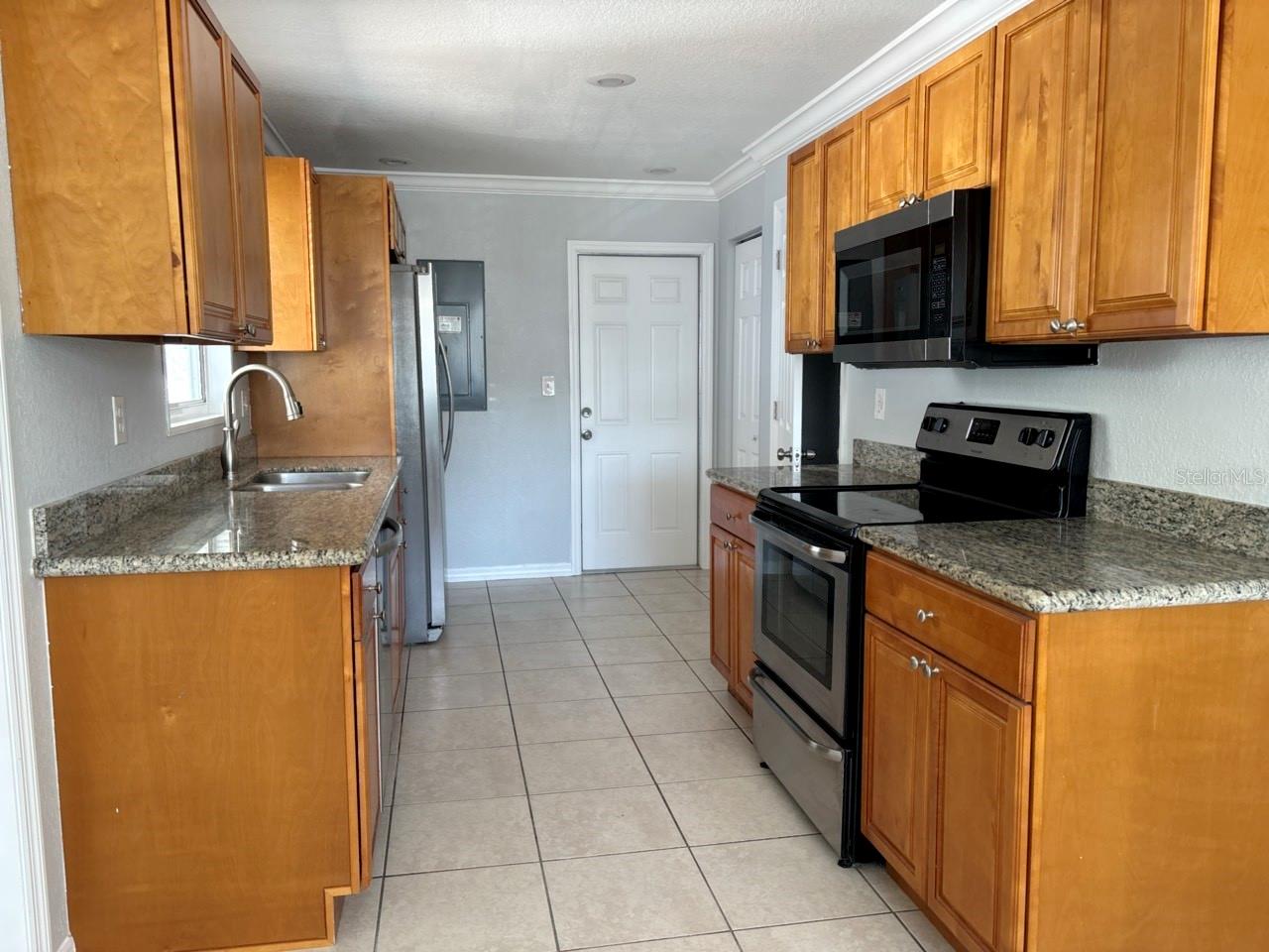 GANDY GARDENS 2 - Residential