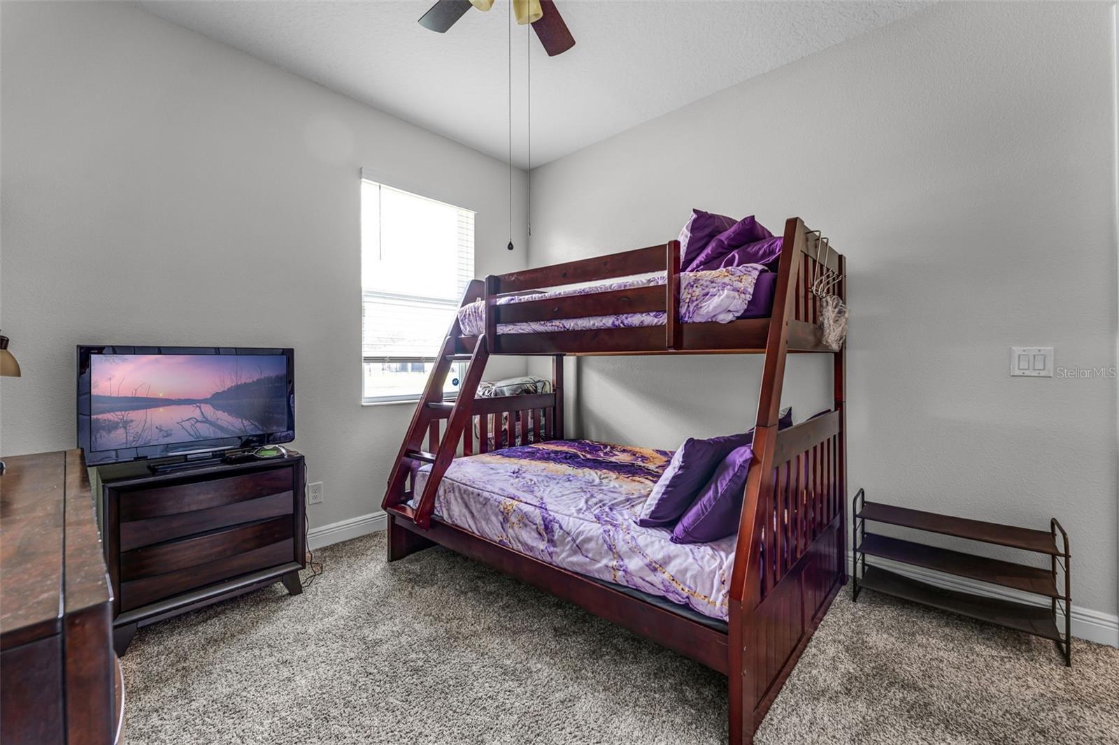 HANOVER LAKES PH 1 - Residential Lease