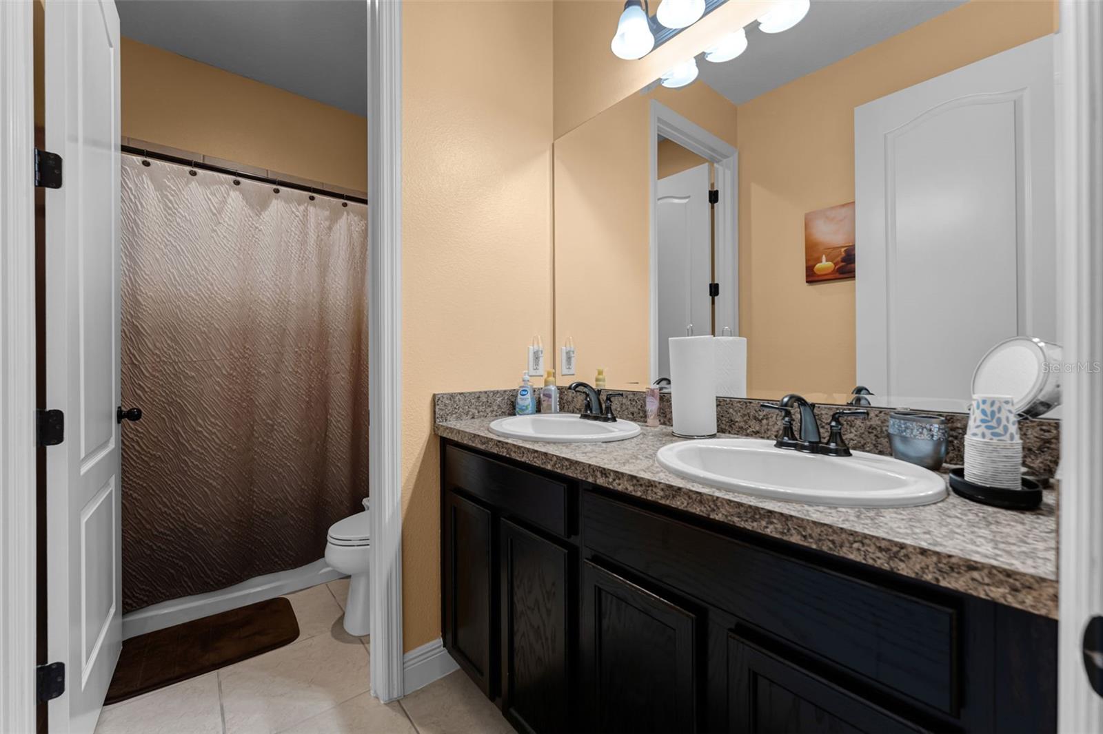 HANOVER LAKES PH 1 - Residential Lease