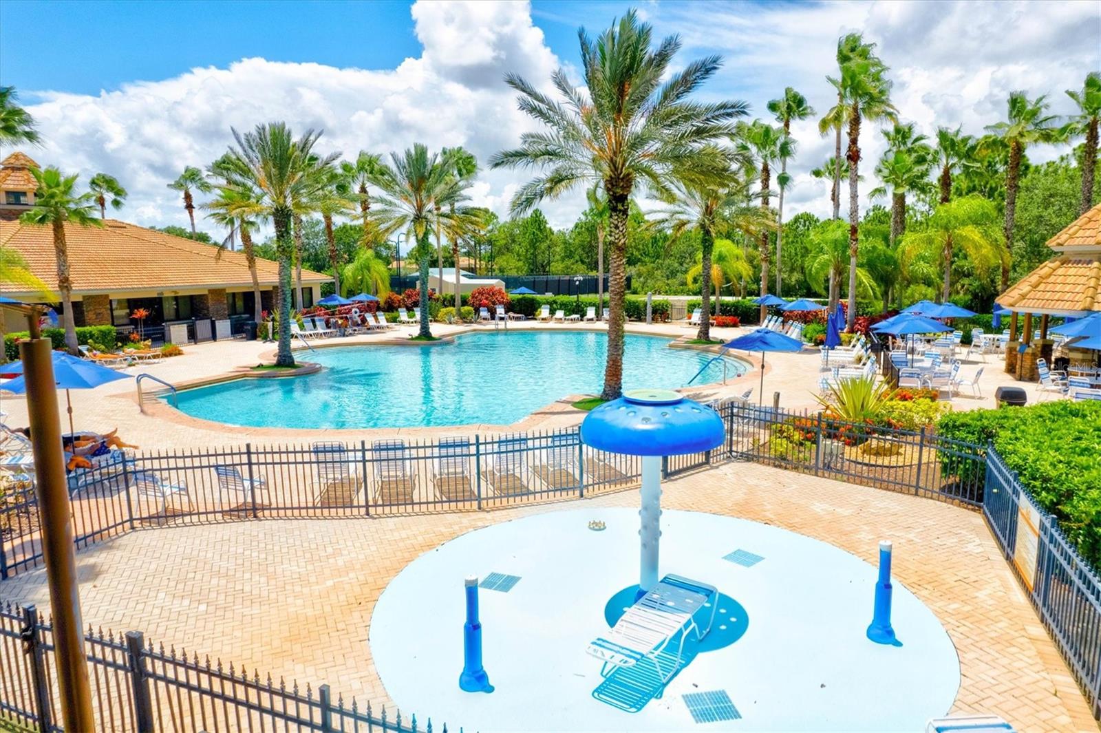 STONEYBROOK AT VENICE - Residential