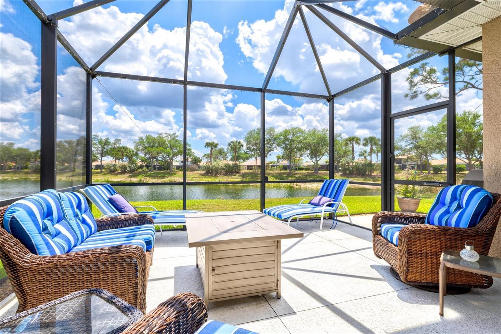 STONEYBROOK AT VENICE - Residential