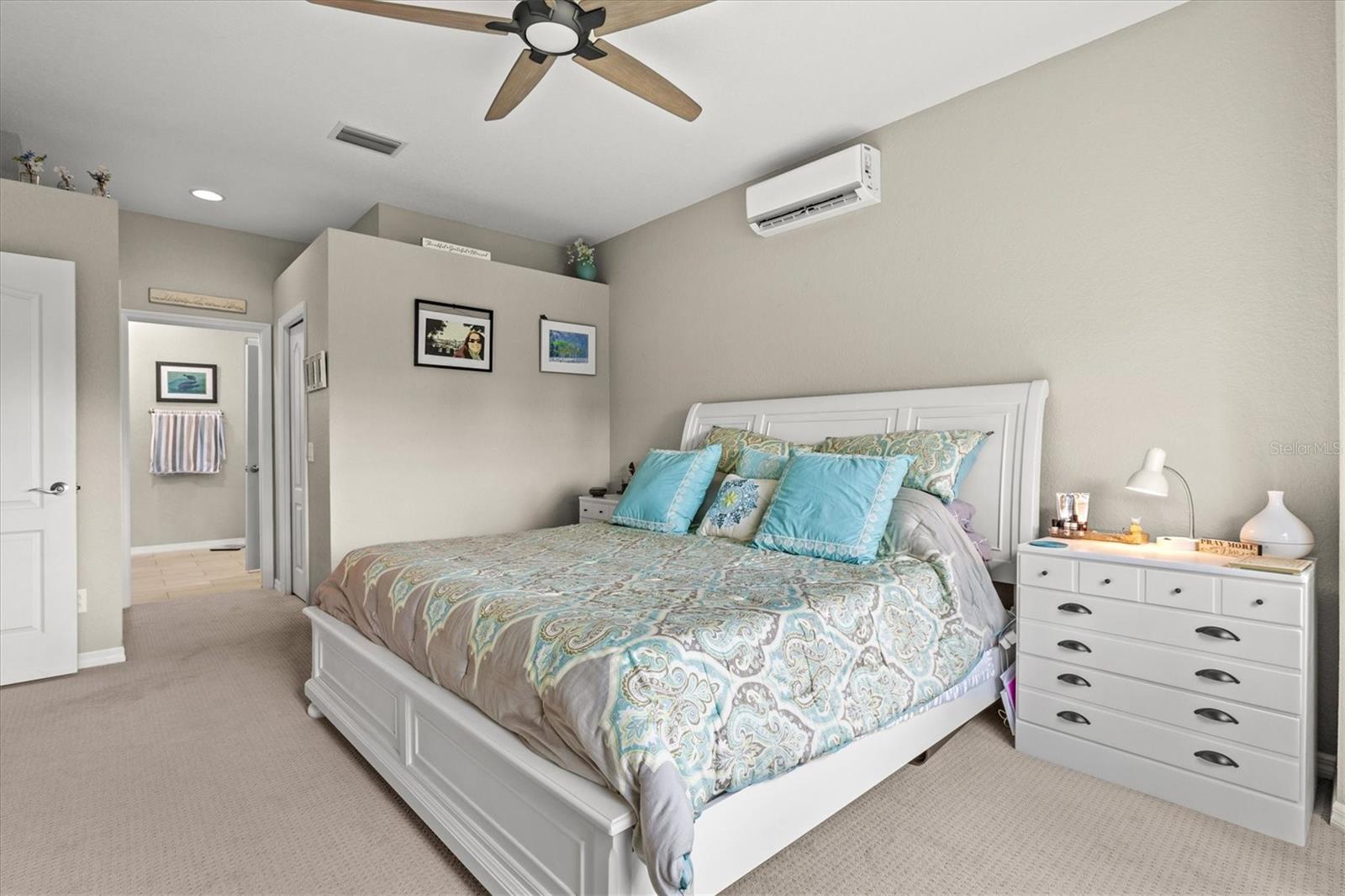 STONEYBROOK AT VENICE - Residential