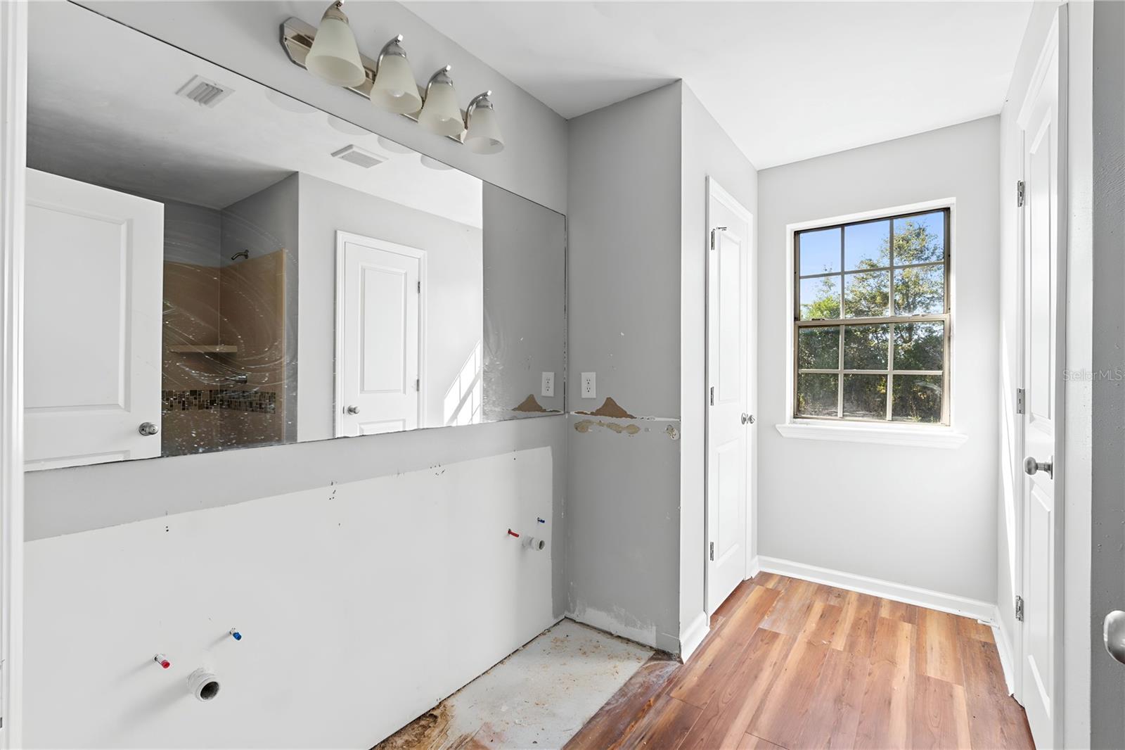 AL SUMMERS JR - Residential