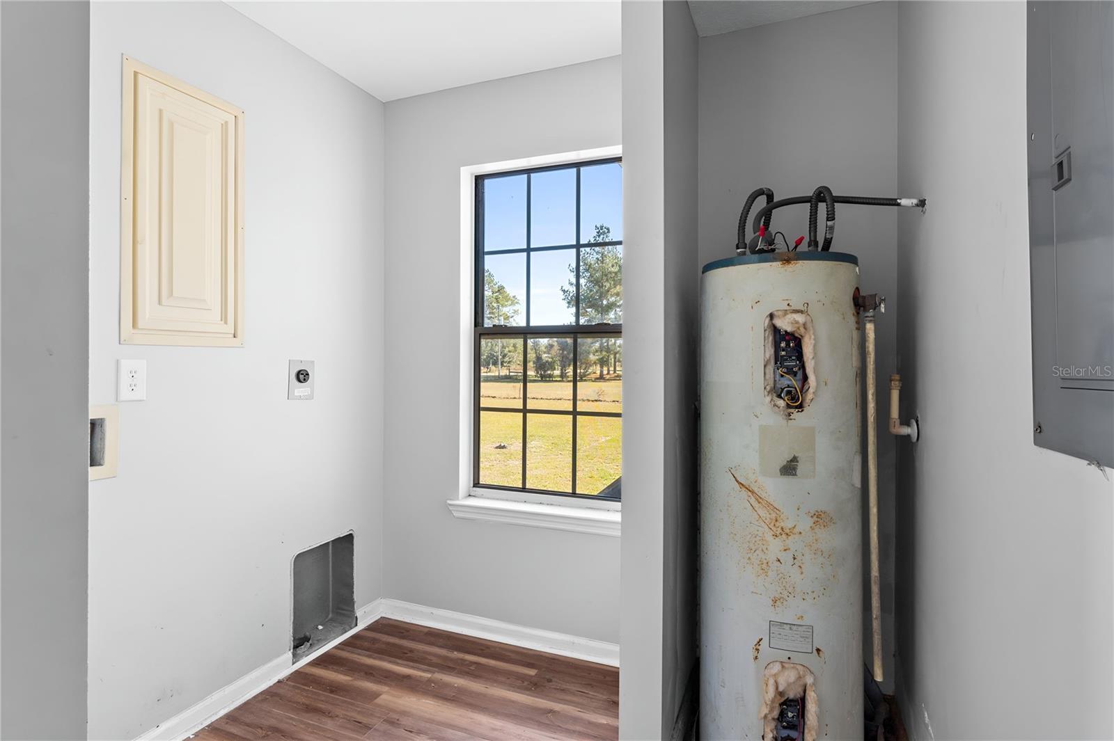 AL SUMMERS JR - Residential