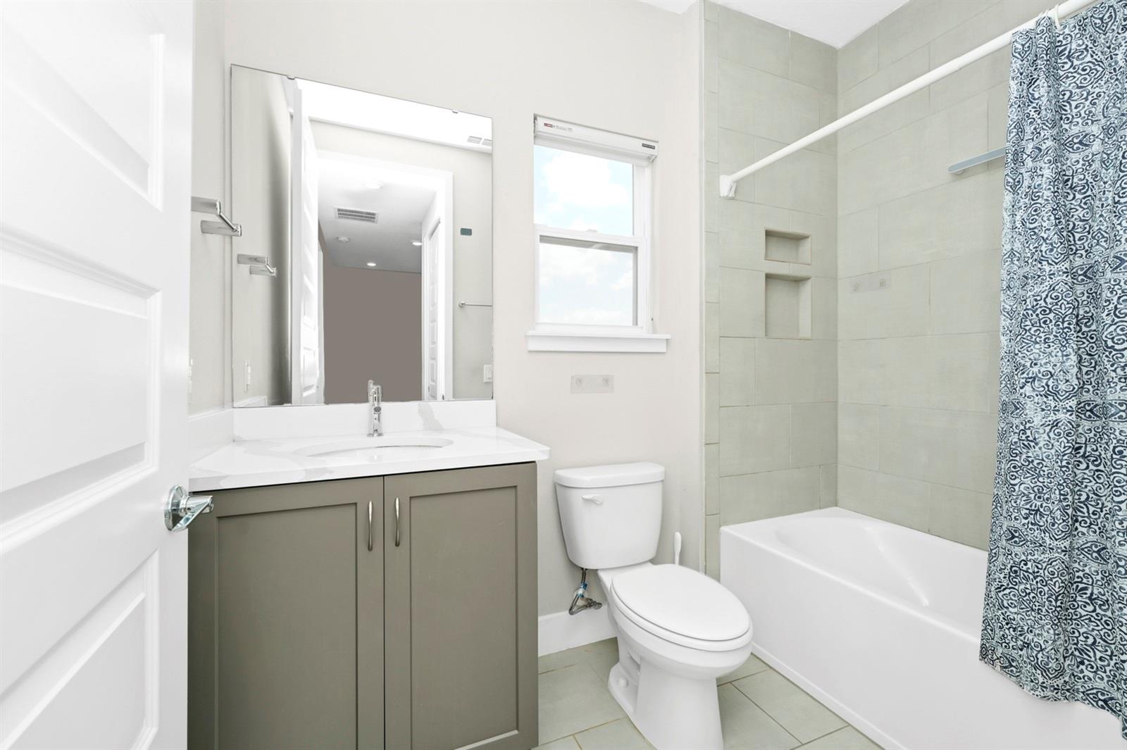 REUNION FAIRWAYS 17 & 18 PH 3 - Residential