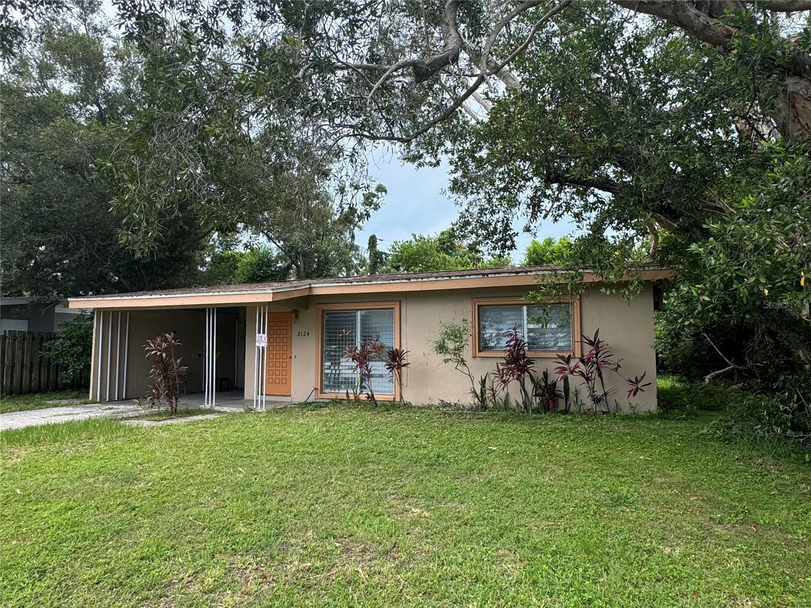 INVESTOR/HANDYMAN SPECIAL! Unlock the potential of this solid block home in Unincorporated Clearwater! The house needs work and is being priced accordingly. Whether you’re looking for a fix & flip, a cozy starter home, or a profitable short-term rental, this property checks the boxes. Located in a prime location – just a short drive to the famous beaches, shopping, dining, and more. This is a block home with strong bones and a spacious backyard. Roof (2014), water heater (2022), and septic plumbing pipes replaced about 5 years ago.
Being sold “as is,” this is your chance to take over, renovate, and transform it into a home with amazing value and income potential.