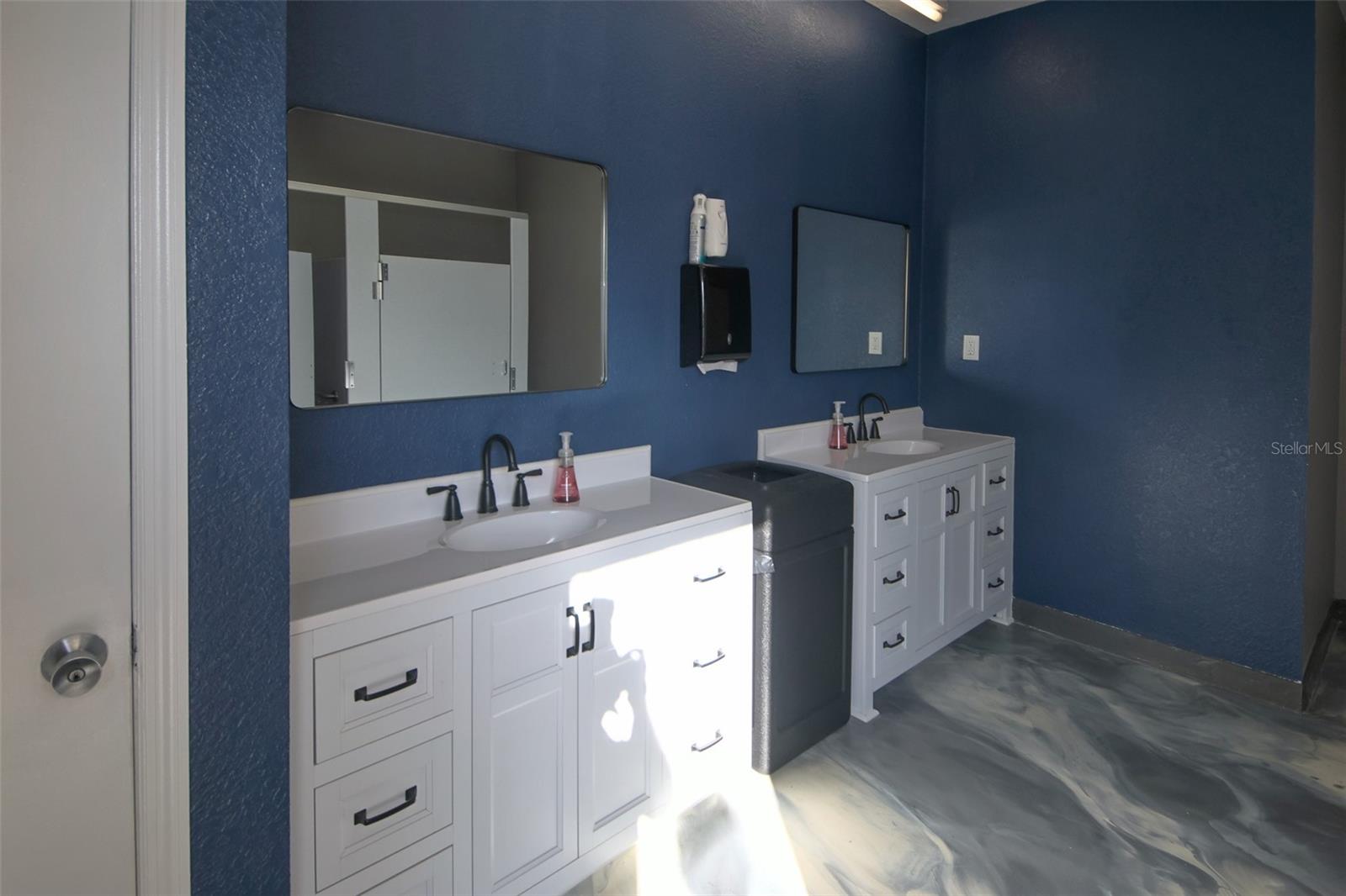 THE ESTATES - Residential