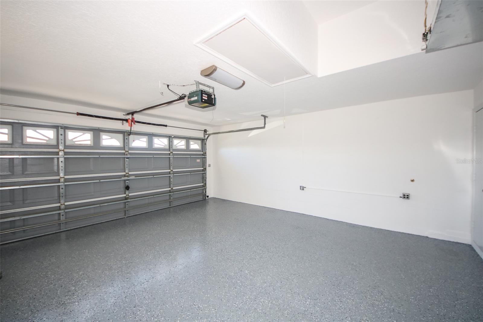 THE ESTATES - Residential