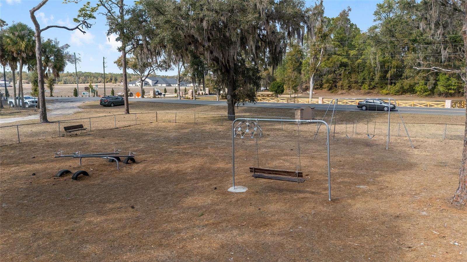 HILLSDALE - Residential