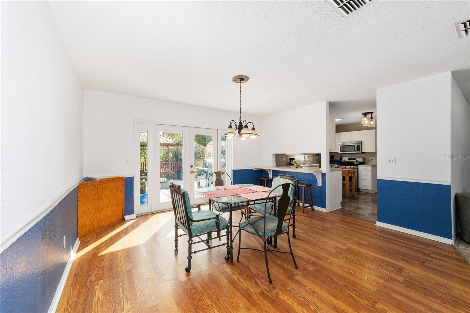 HILLSDALE - Residential