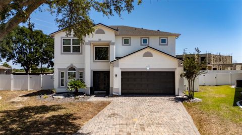 Photo of 604 Kildrummy Drive, Davenport, FL 33896 (MLS # O6407227)