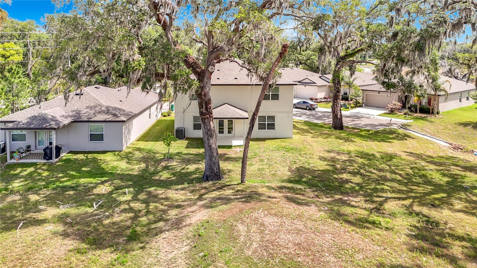 LINKS AT CALUSA SPRINGS - Residential