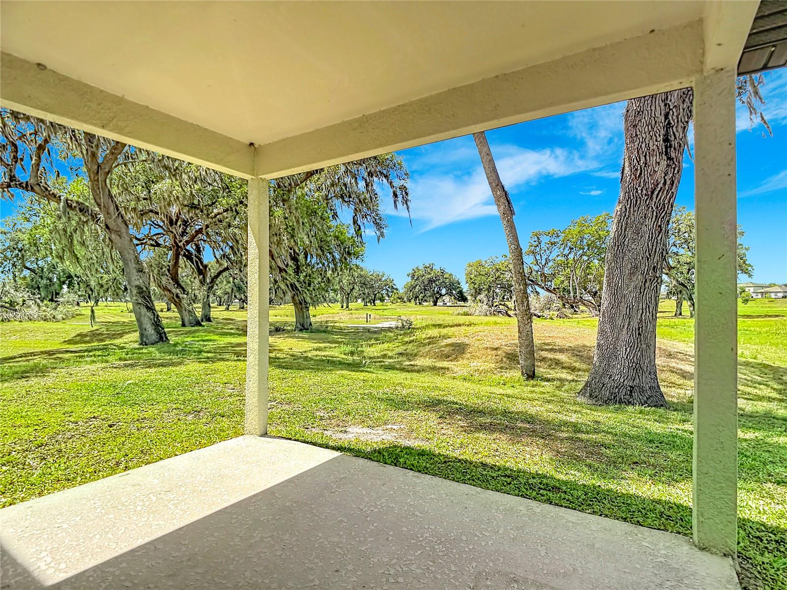 LINKS AT CALUSA SPRINGS - Residential