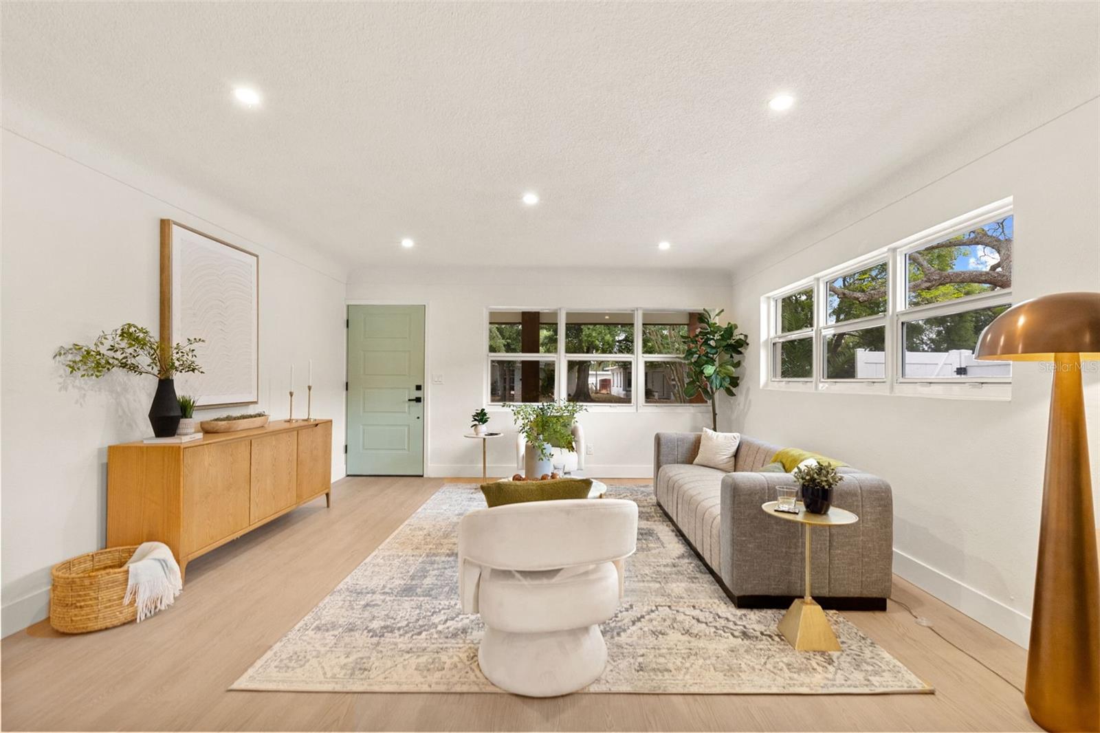 PASADENA TERRACE - Residential