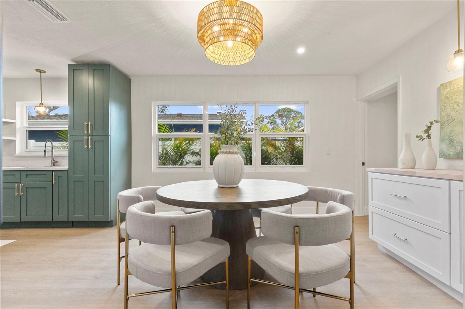 PASADENA TERRACE - Residential