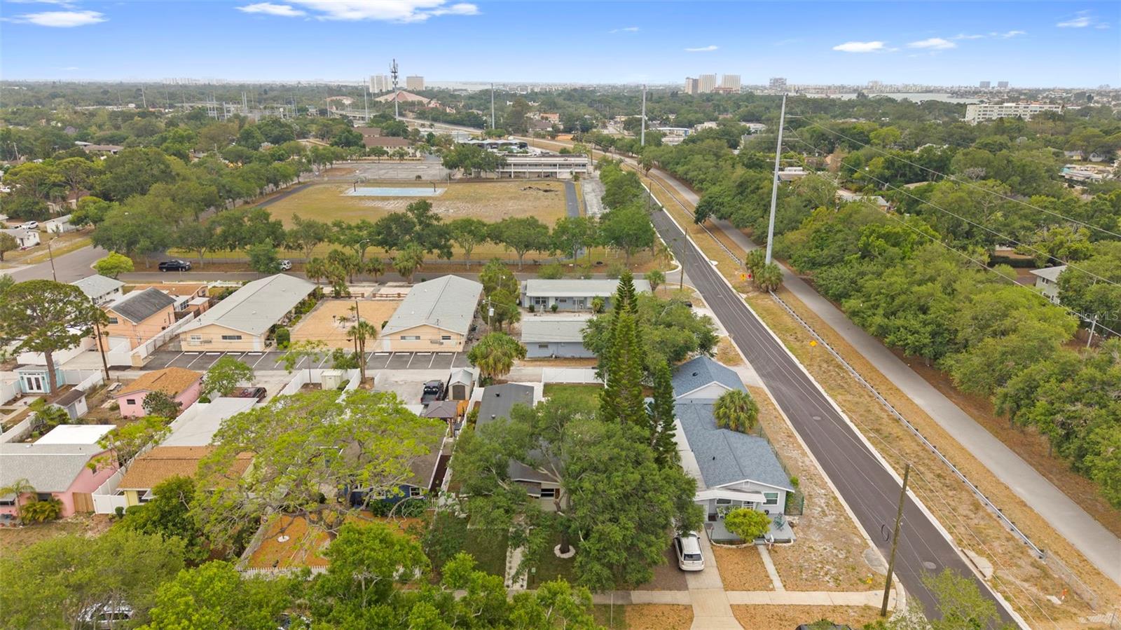 PASADENA TERRACE - Residential