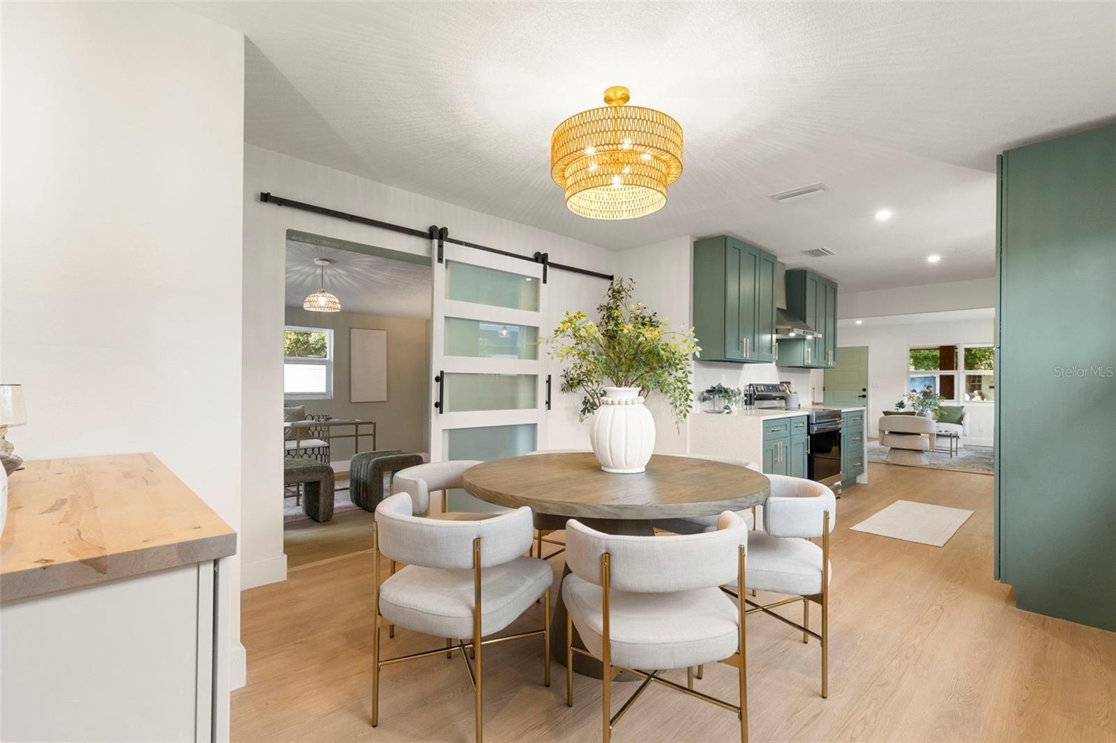 PASADENA TERRACE - Residential