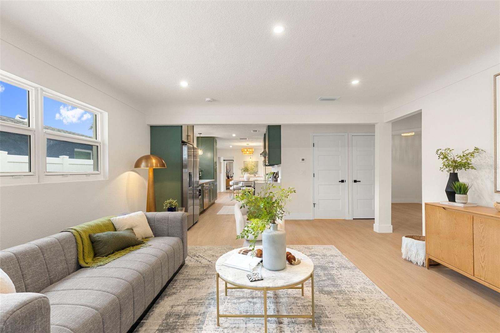 PASADENA TERRACE - Residential