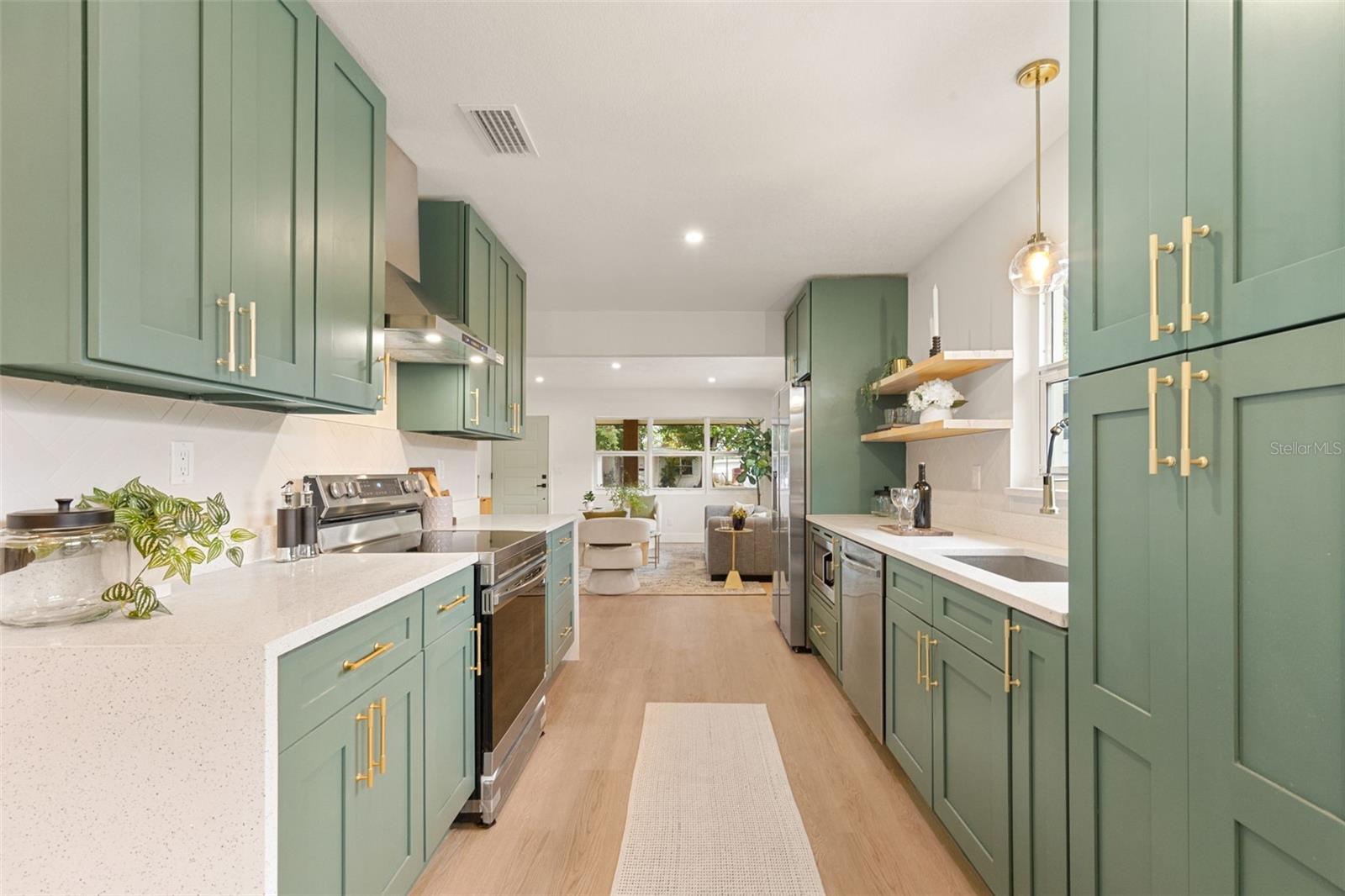 PASADENA TERRACE - Residential