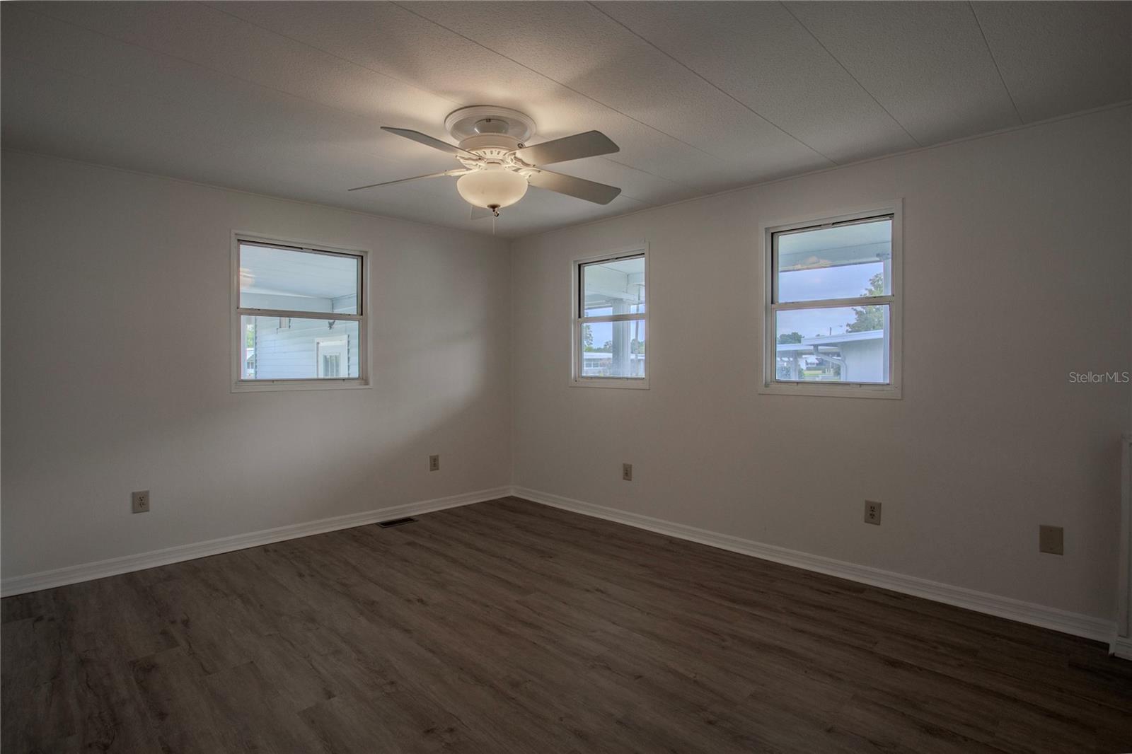 WESTERN SHORES SECOND ADD - Residential