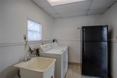 Tiny photo for 34232 Island Drive, Leesburg, FL 34788 (MLS # G5112245)