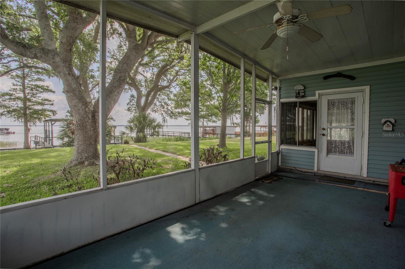 WESTERN SHORES SECOND ADD - Residential