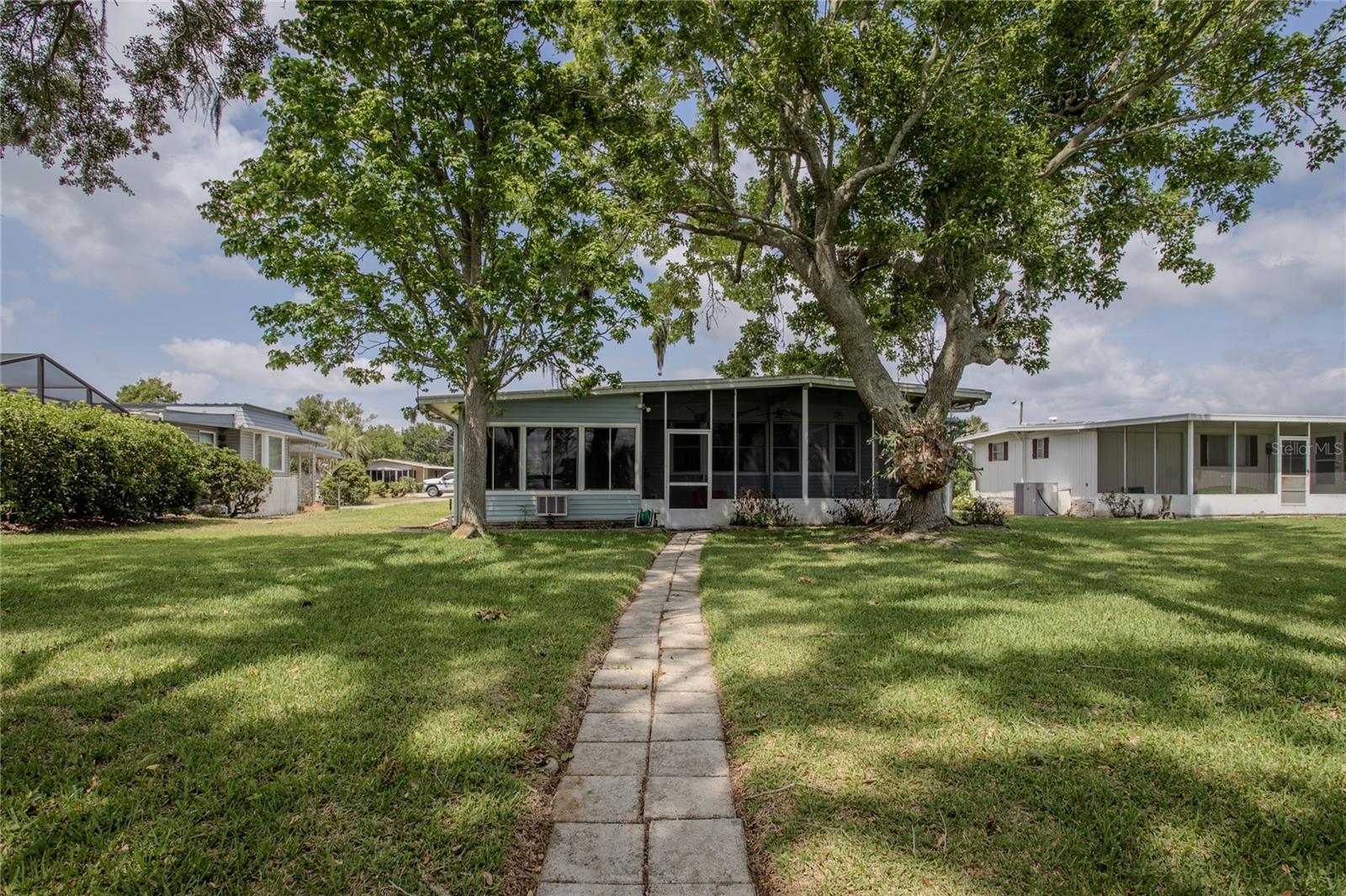 WESTERN SHORES SECOND ADD - Residential