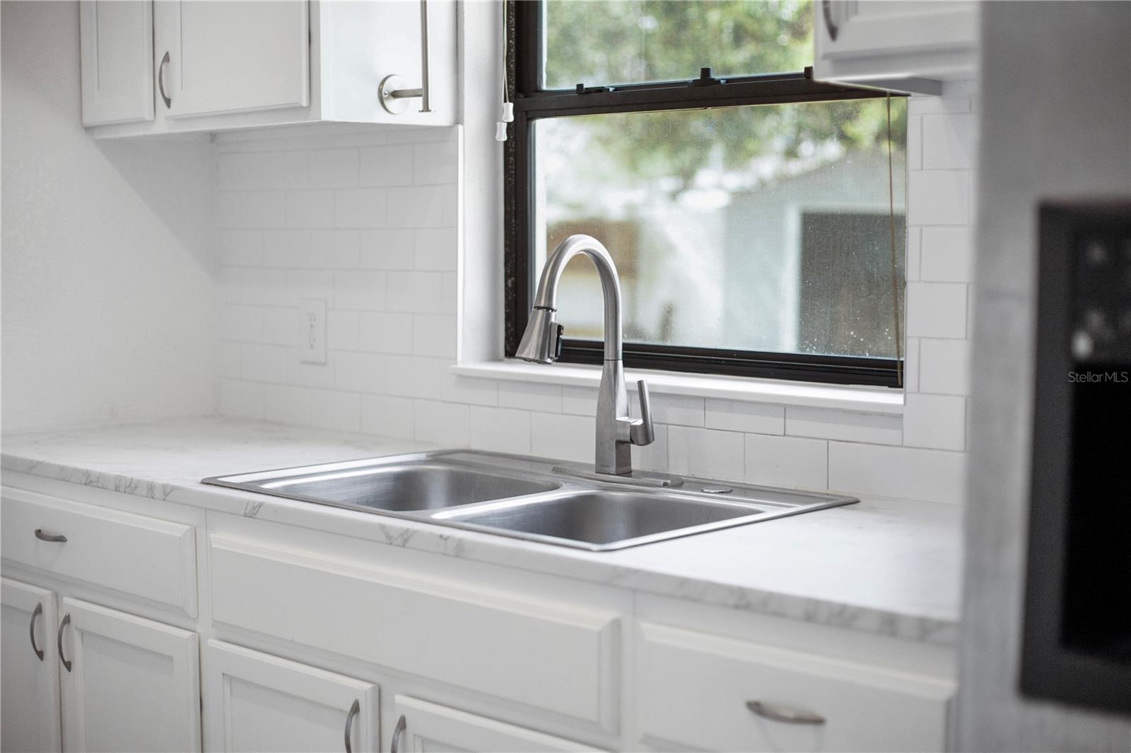 PEACH LAKE MANOR - Residential