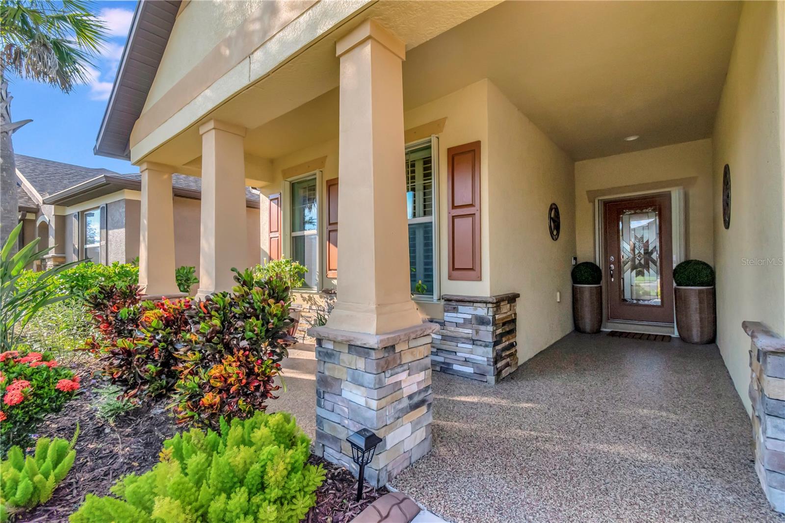6342 KENAVA LOOP