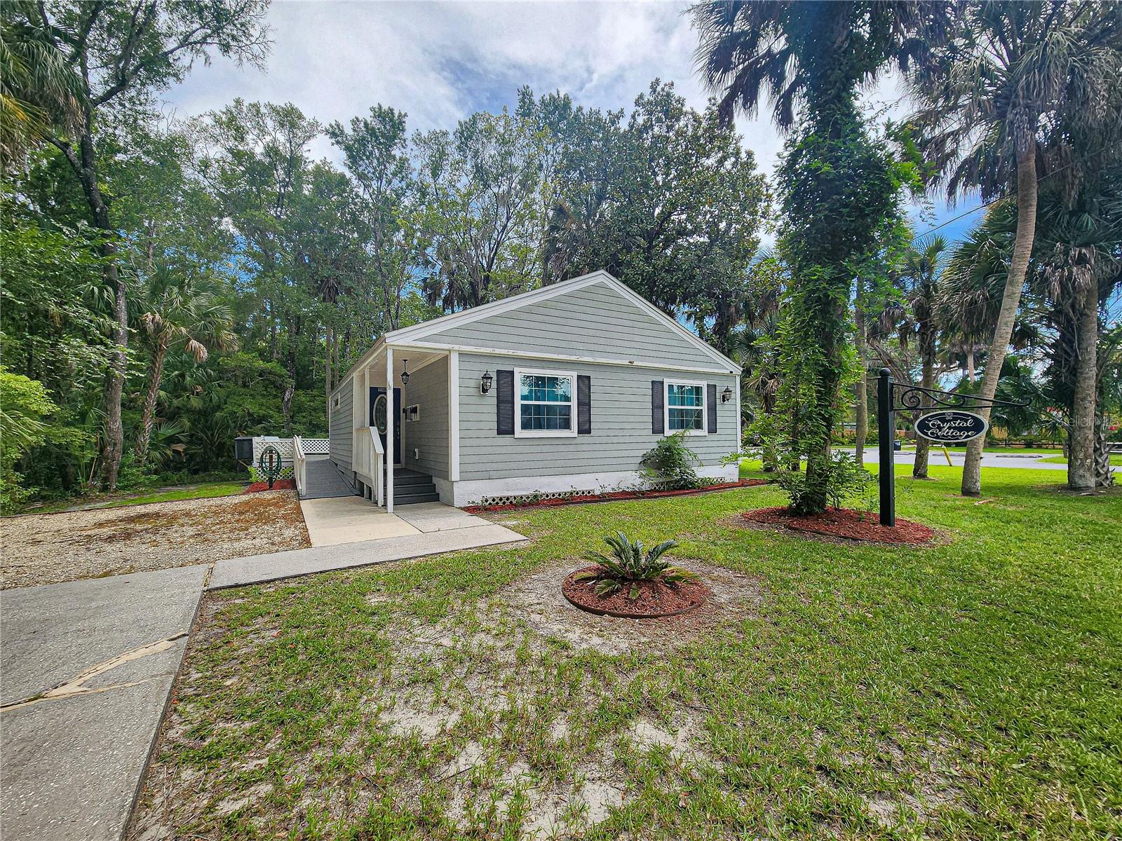 Welcome to Crystal Cottage. Great Location and Opportunity!!! This beautiful 3 bedroom, 2 bath home is currently setup and licensed as a Bed and Breakfast and comes fully furnished and is zoned Residental/Comercial opportunities are endless. You can keep it as a Bed and Breakfast a single-family home, vacation home or business. If you like the outdoors this is the home or business fronts for you!! located in the heart of Crystal River. Come see the Manatee's and Enjoy the Crosstown Trail that runs next to the house. You can walk/bike to your favorite spots or exercise on the one-mile trail that was originally a historic railroad. Close to all you need. Some of the many attractions include crystal river, paddle board and Kayak rentals, Manatee tours, Fishing, Snorkeling, Restaurants and shops give it that small hometown feel. There are 3 parks that show the natural beauty of Florida (Including Kings Bay, Hunter Springs and Three Sisters Spring)and so much more. Close to schools and everything you need. Schedule your private showing today. ( Professional pictures coming soon)