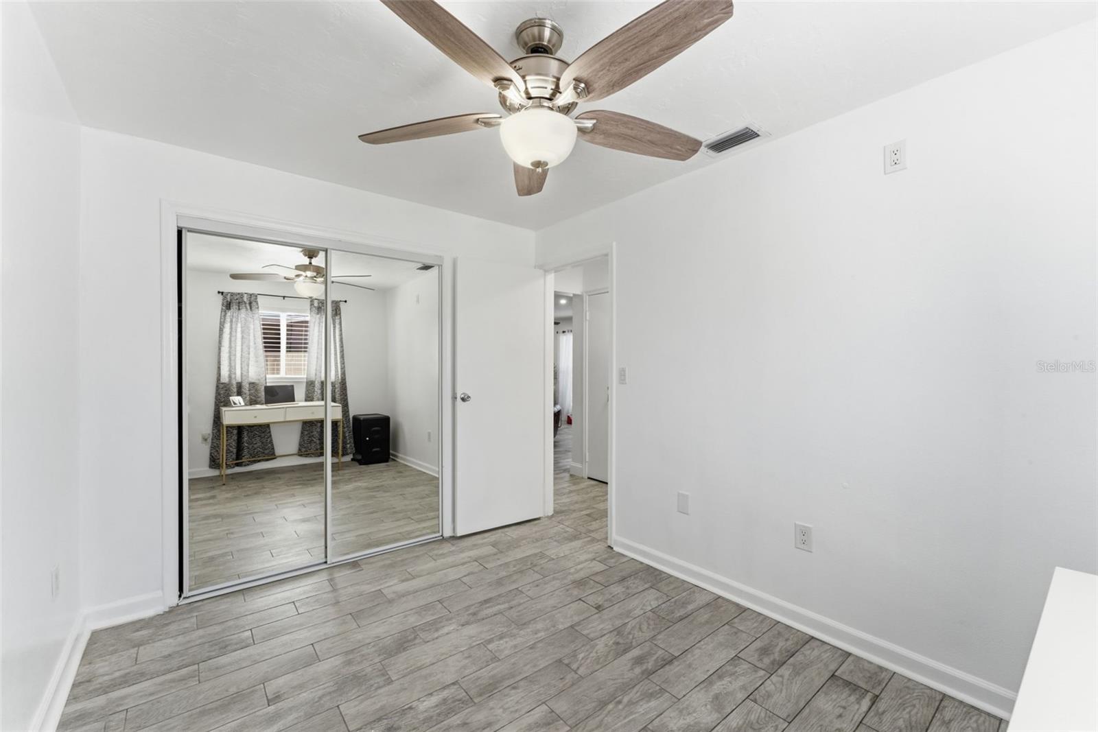 SUNRISE GOLF VILLAGE SEC 20 - Residential