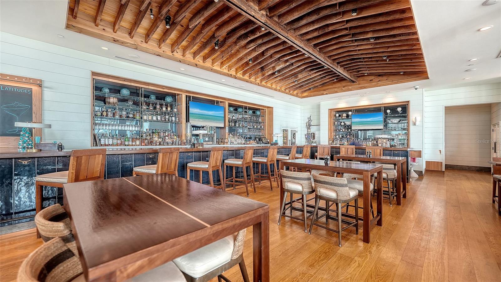 INN ON THE BEACH PH III - Residential