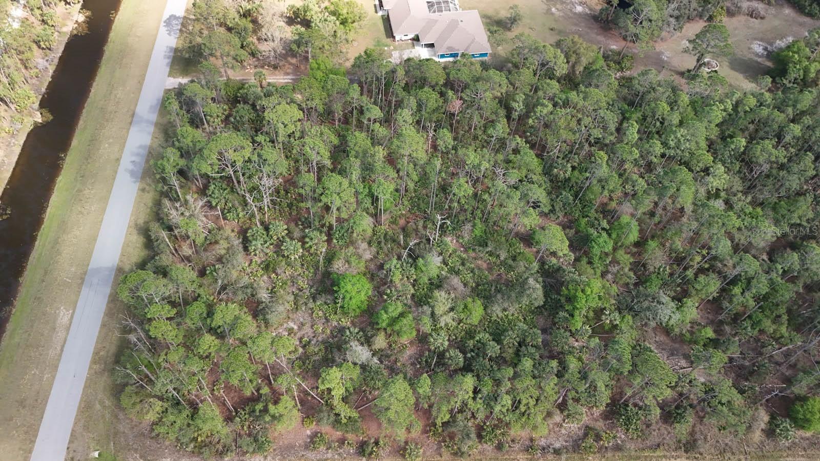 NORTH PORT CHARLOTTE ESTATES 1ST ADD - Land