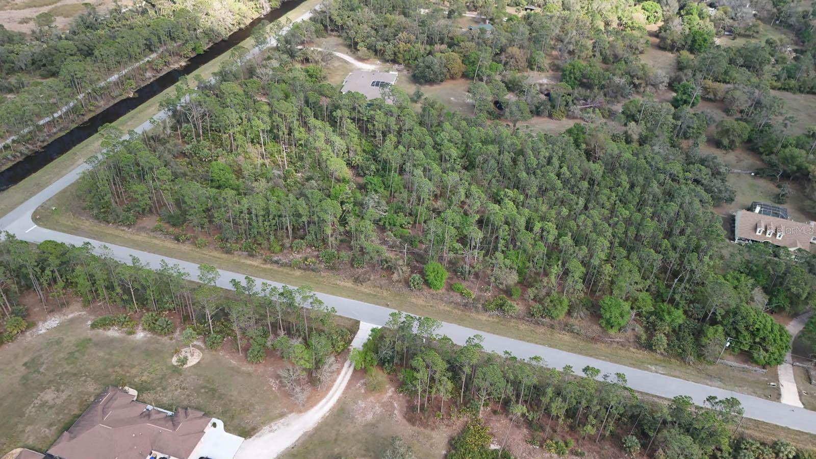 NORTH PORT CHARLOTTE ESTATES 1ST ADD - Land