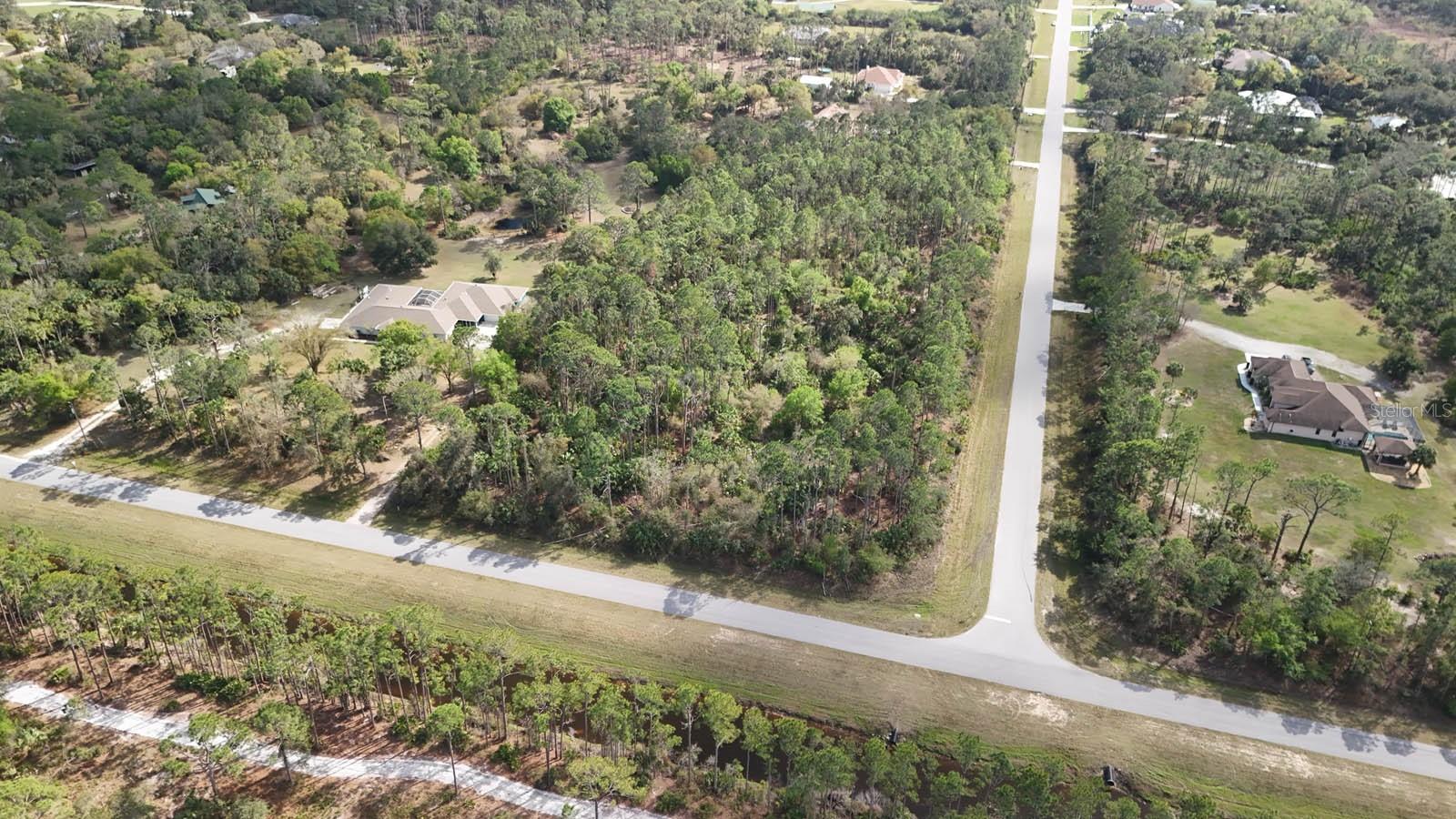 NORTH PORT CHARLOTTE ESTATES 1ST ADD - Land