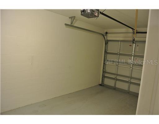 EDGEWATER AT LAKE BRANDON - Residential Lease