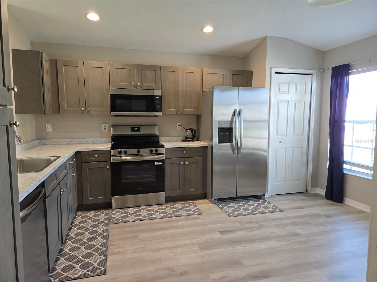 11422 MOUNTAIN BAY DRIVE