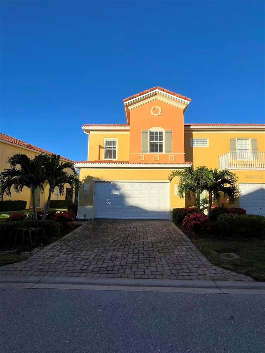 SAIL HARBOUR/HEALTHPARK - Residential Lease